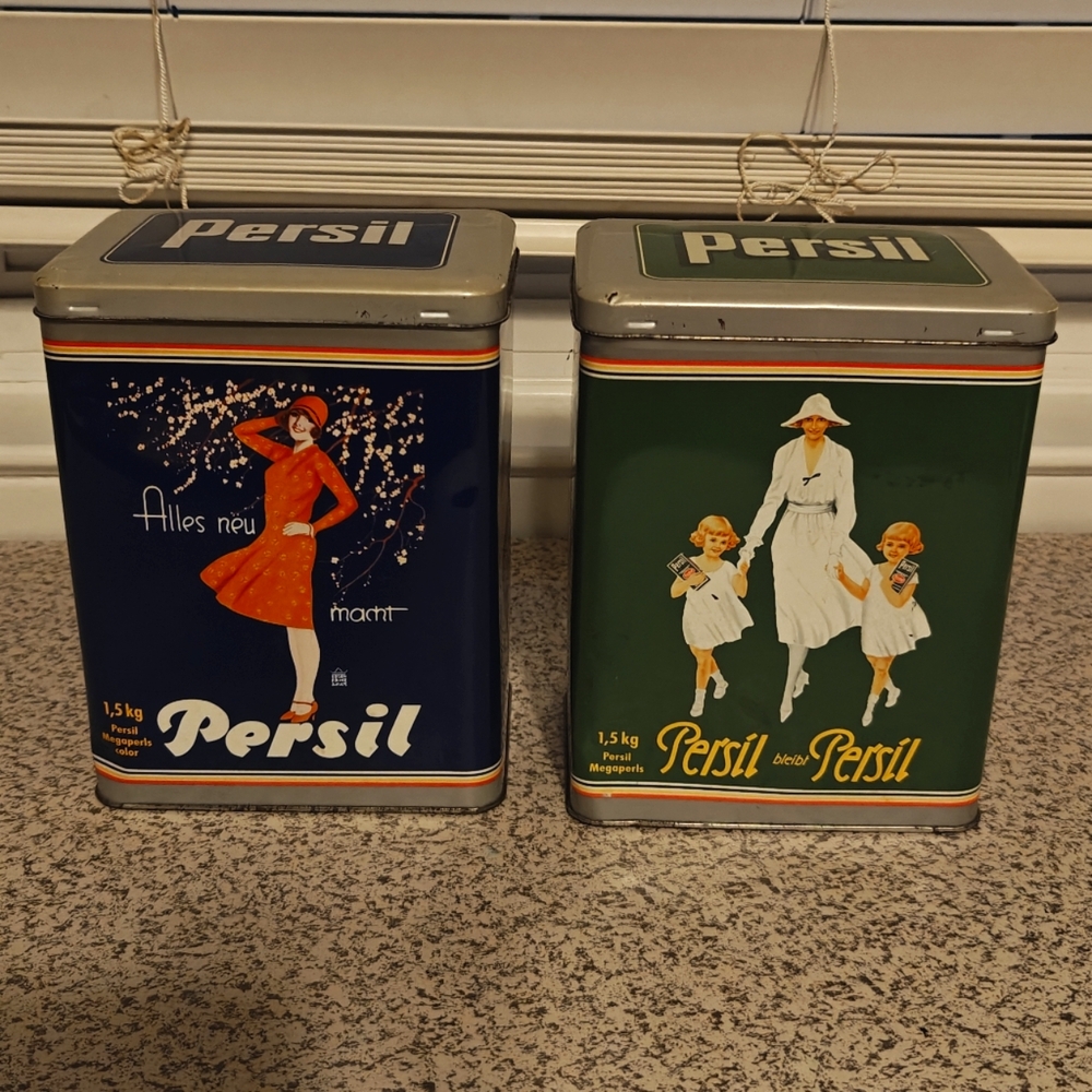 vintage retro 1990s German henkel Persil wash detergent power metal Tin Laundry